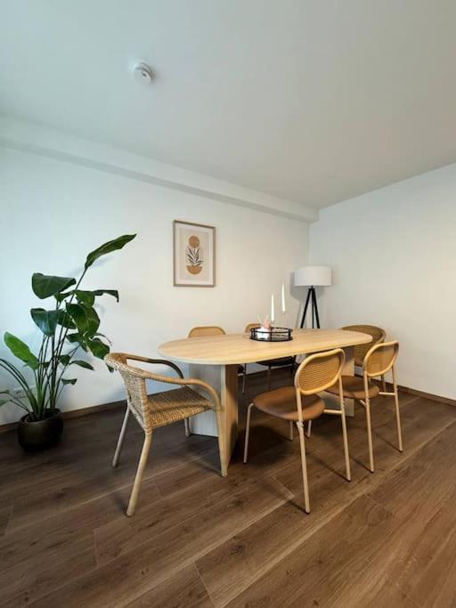 Ferienwohnung Wohlfuehlen Bei Dg Kassel Exterior foto